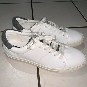 EXPRESS CASUAL SHOES SZ 11